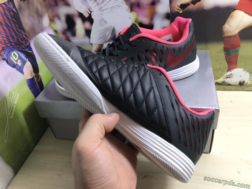 Nike Lunar Gato 2 IC Low-Tops Football Shoes - Black/Red/White