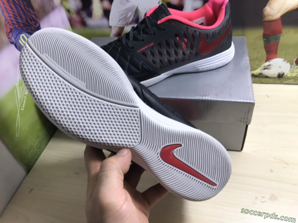 Nike Lunar Gato 2 IC Low-Tops Football Shoes - Black/Red/White