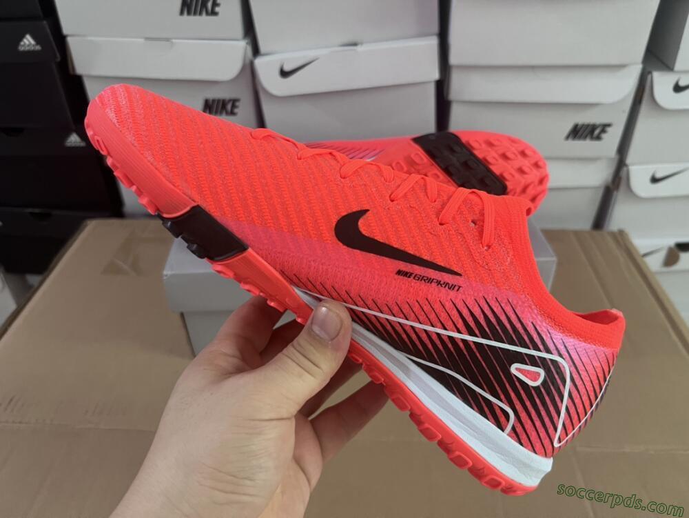 Nike Air Zoom Mercurial Vapor 16 Elite TF Low-Tops Football Shoes - Red/Black/White