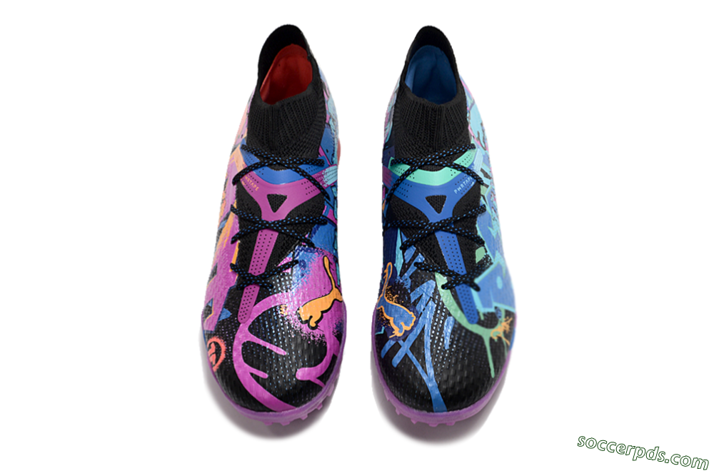 Puma Future Ultimate TF Low-Tops Football Shoes - Black/Pink/Blue 4
