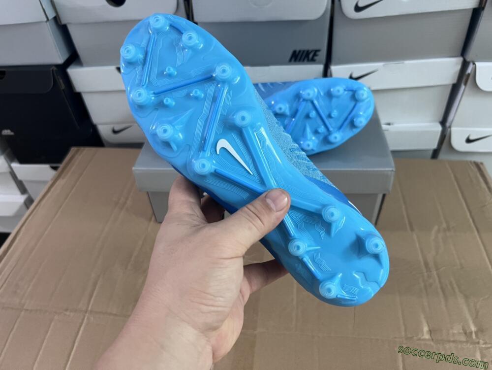 Nike Phantom GX 2 Elite AG Low-Tops Football Boots - Blue Fury/White