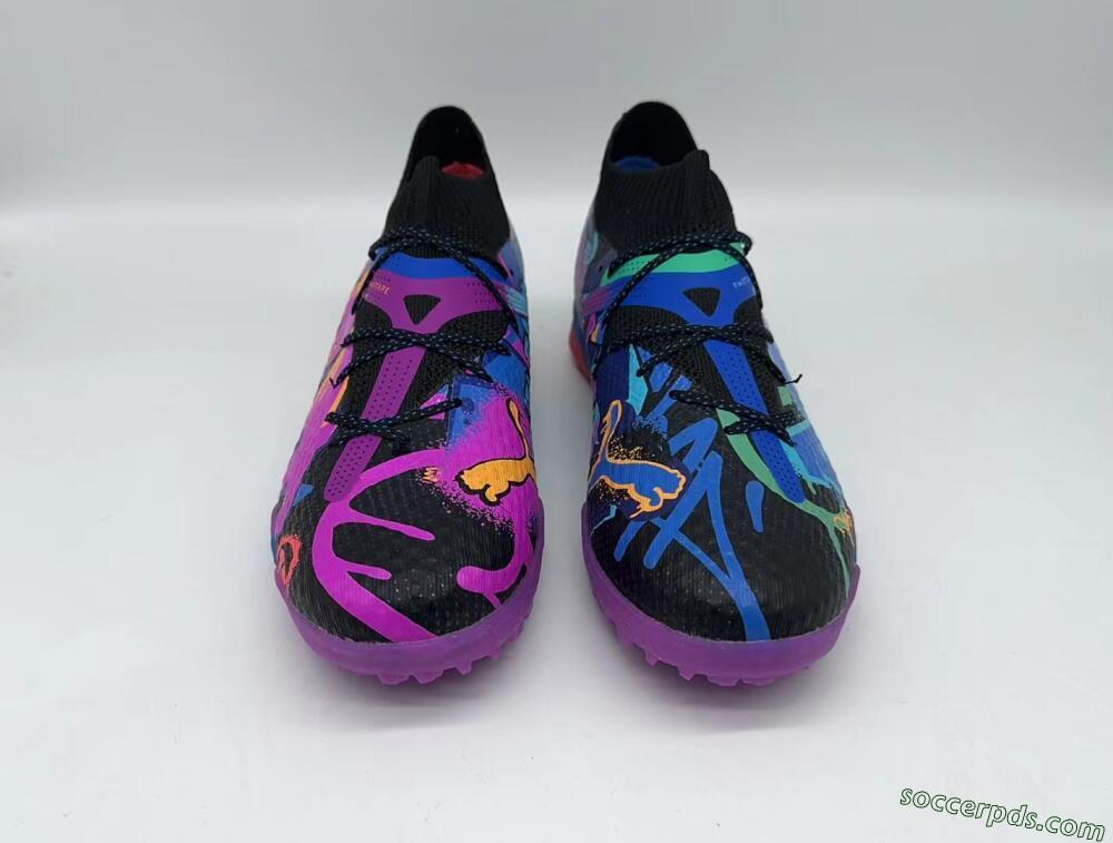 Puma Future Ultimate TF Low-Tops Football Shoes - Black/Pink/Blue