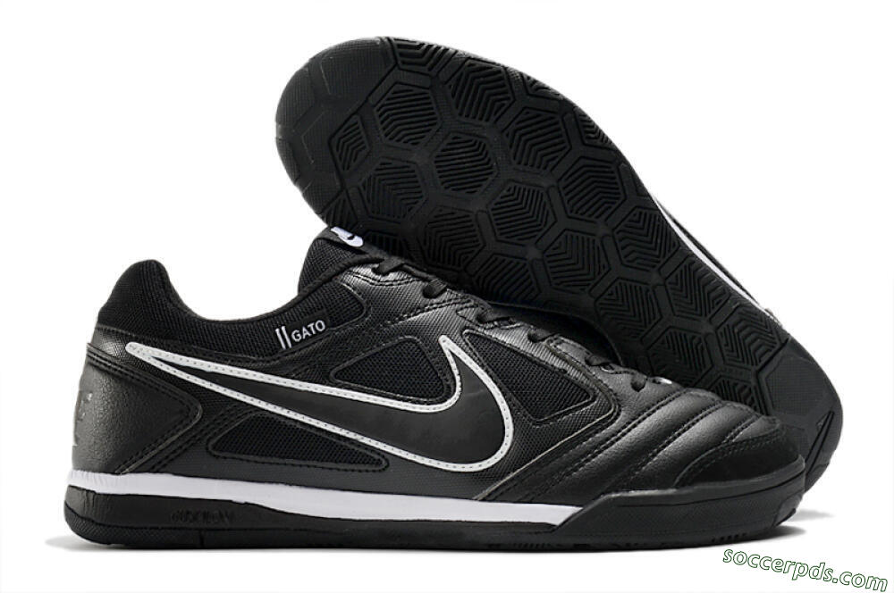 Supreme x Nike SB Gato IC Low-Tops Football Shoes - Black/White 1