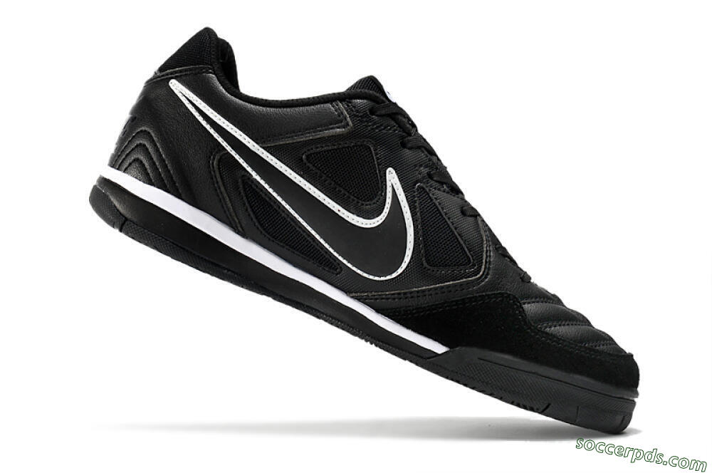 Supreme x Nike SB Gato IC Low-Tops Football Shoes - Black/White 4