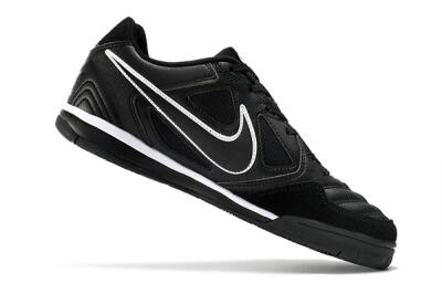 Supreme x Nike SB Gato IC Low-Tops Football Shoes - Black/White