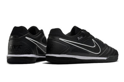 Supreme x Nike SB Gato IC Low-Tops Football Shoes - Black/White
