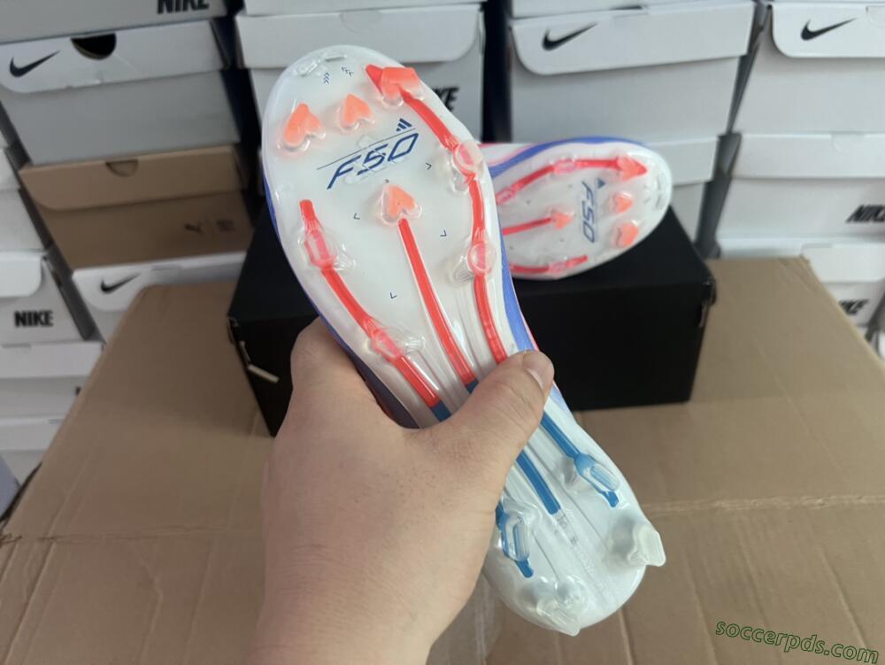 Adidas F50 Adizero FG Low-Tops Football Boots - White/Blue/Pink