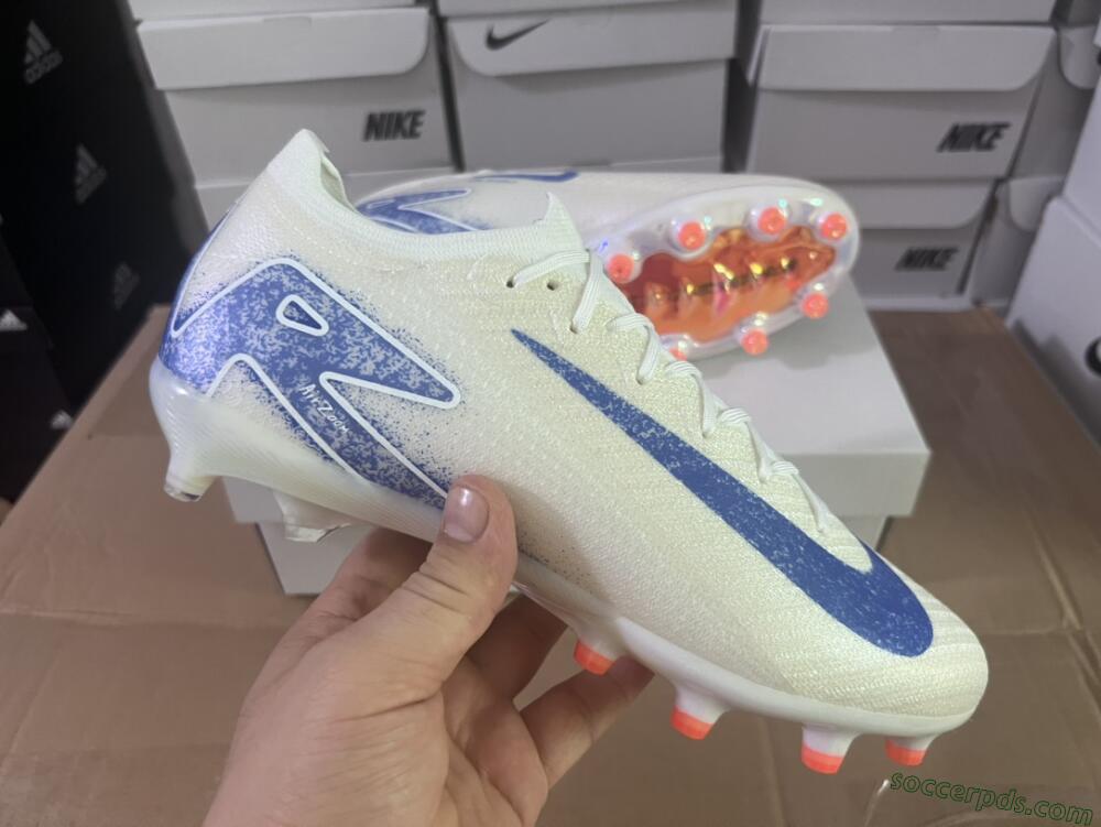 Nike Air Zoom Mercurial Vapor 16 Elite AG Low-Tops Football Boots - Beige/Blue