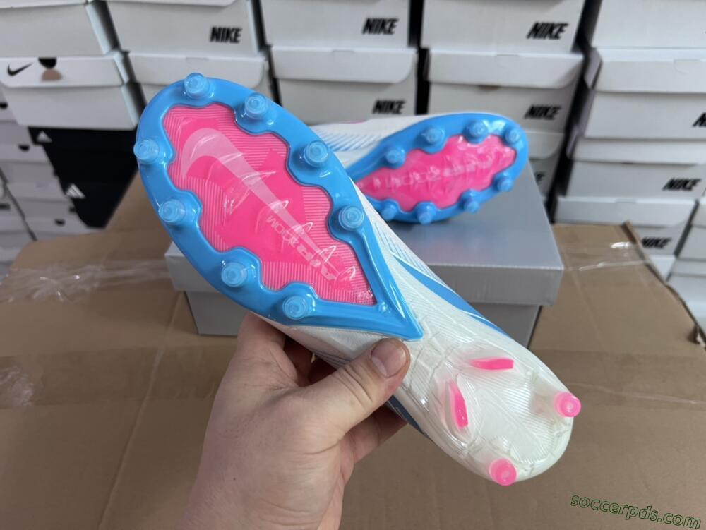 Nike Air Zoom Mercurial Vapor 16 Elite AG Low-Tops Football Boots - White/Pink/Blue