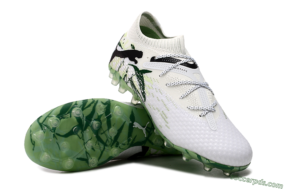 Puma Future Ultimate MG Low-Tops Football Boots - White/Black/Green 3