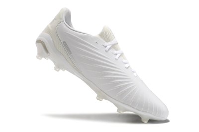 Puma Ultra Ultimate AG Low-Tops Football Boots - White/Beige