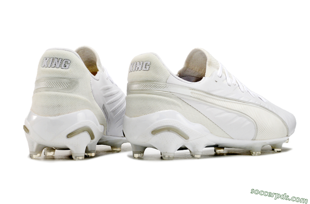 Puma Ultra Ultimate AG Low-Tops Football Boots - White/Beige 6