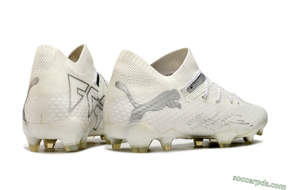 Puma Future 7 Ultimate FG Low-Tops Football Boots - Beige/Silver 6