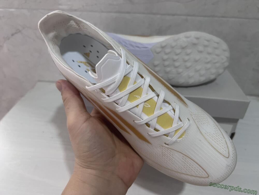 Adidas F50 Pro TF Low-Tops Football Shoes - Beige/White/Gold