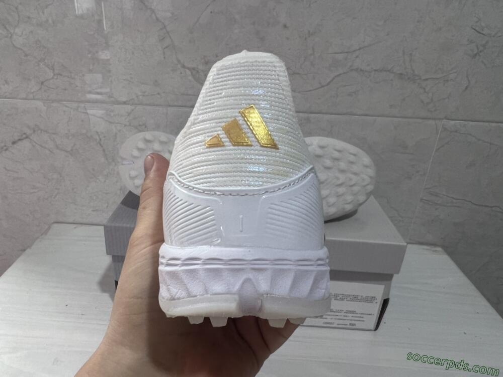 Adidas F50 Pro TF Low-Tops Football Shoes - Beige/White/Gold