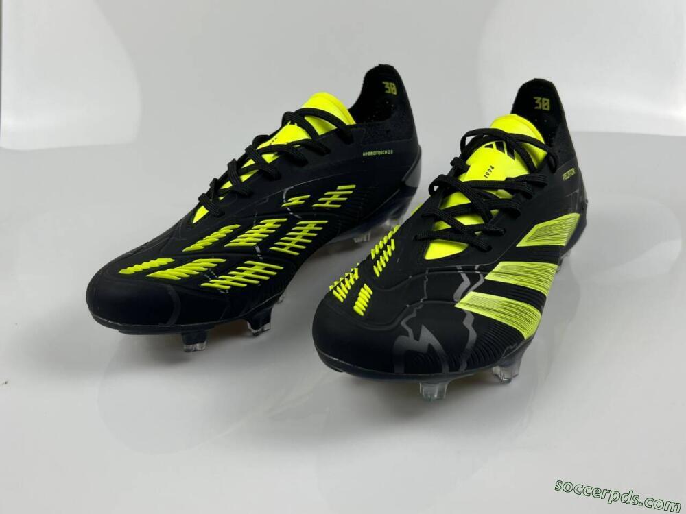 Adidas Predator Accuracy+ FG Low-Tops Football Boots - Black/Yellow