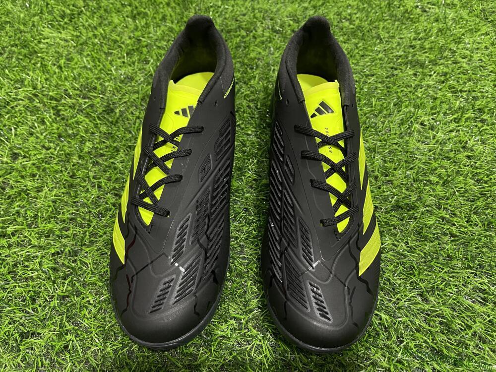 Adidas Predator 24 Elite TF Low-Tops Football Shoes - Black/Yellow/Grey