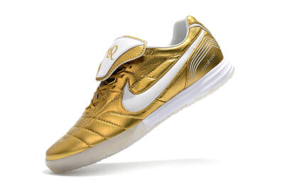 Nike Tiempo Legend 7 Elite R10 IC Low-Tops Football Shoes - Gold/White