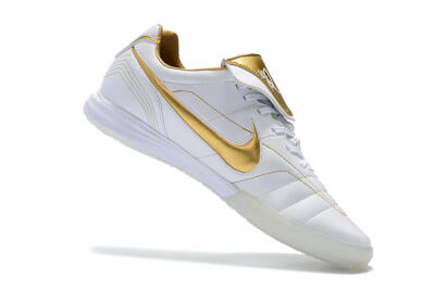 Nike Tiempo Legend 7 Elite R10 IC Low-Tops Football Shoes - White/Gold
