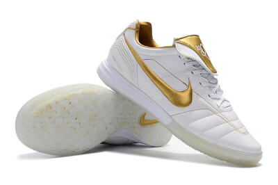 Nike Tiempo Legend 7 Elite R10 IC Low-Tops Football Shoes - White/Gold