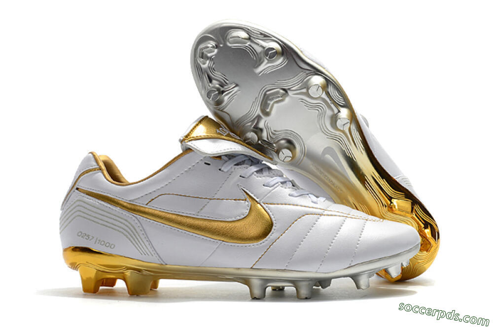 Nike Tiempo Legend 7 Elite R10 FG Low-Tops Football Boots - White/Gold 1
