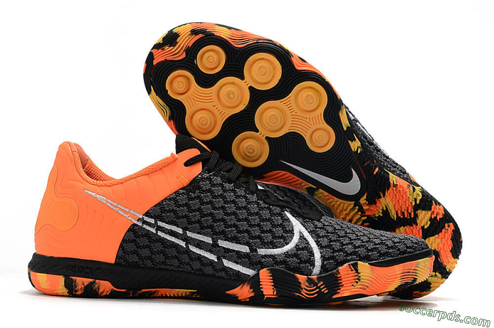 Nike React Gato IC Low-Tops Football Shoes - Black/Red/White 1