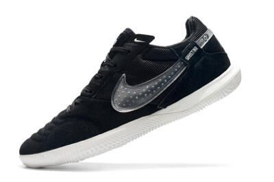 Nike Street Gato IC Low-Tops Football Shoes - Black/White
