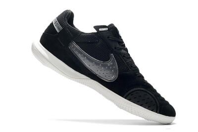 Nike Street Gato IC Low-Tops Football Shoes - Black/White