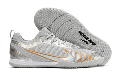 Nike Air Zoom Mercurial Vapor 15 Pro IC Low-Tops Football Shoes - Silver/Gold/White