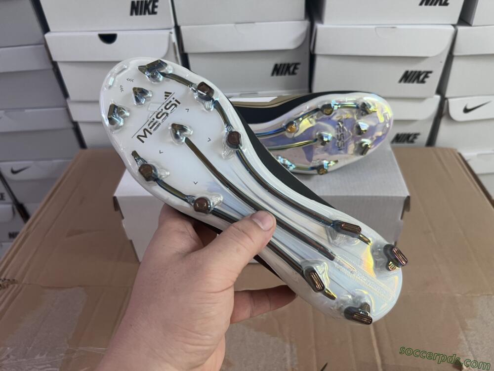 Adidas F50 Adizero Messi Laceless FG Low-Tops Football Boots - Gold/White/Black