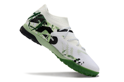 Puma Future 7 Ultimate TF Low-Tops Football Shoes - White/Green/Black