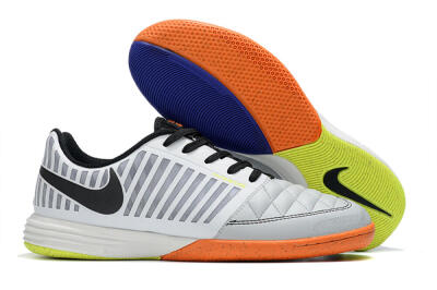 Nike Lunar Gato 2 IC Low-Tops Football Shoes - White/Silver/Black