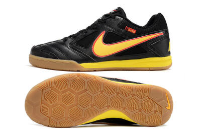 Supre x Nike SB Gato IC Low-Tops Football Shoes - Black/Yellow/Red