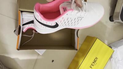 Nike Lunar Gato 2 IC Low-Tops Football Shoes - White/Pink/Black