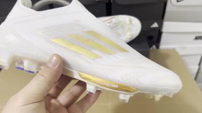 Adidas F50+ Lightstrike Pro Laceless FG Low-Tops Football Boots - Cloud White/Gold Metallic/Cloud White