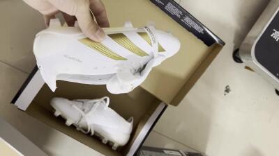 Adidas Predator Elite Foldover Tongue FG Low-Tops Football Boots - White/Gold/Beige