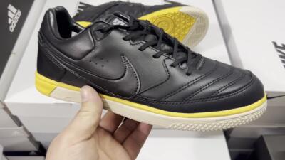 Nike Street Gato IC Low-Tops Football Shoes - Black/Yellow/Beige