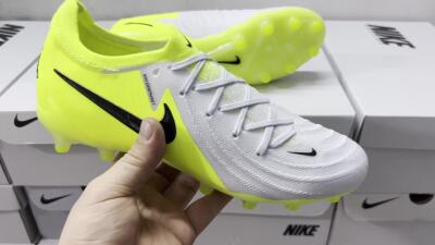 Nike Phantom Luna Elite Low-Tops Football Boots - Yellow/Grey/Black