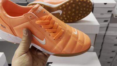 Nike Total 90 III TF Low-Tops Football Shoes - Orange/White