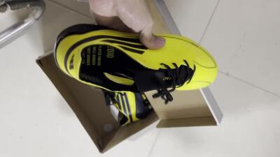 Adidas F50 Elite SG Low-Tops Football Boots - Yellow/Black/Gold
