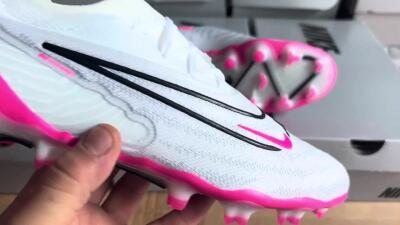 Nike Phantom GX Elite FG Low-Tops Football Boots - White/Pink/Black