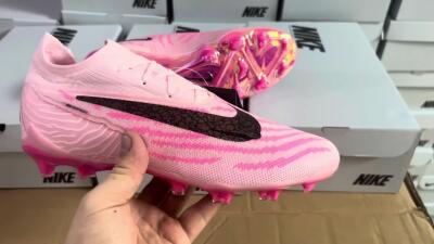 Nike Phantom GX Elite FG Low-Tops Football Boots - Pink/Black