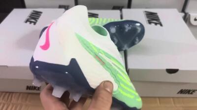 Nike Phantom GX Elite FG Low-Tops Football Boots - Green/White/Blue