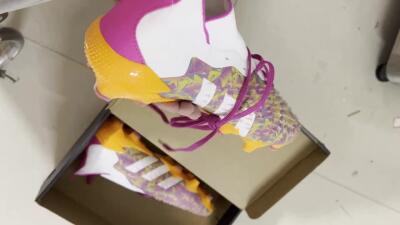 Adidas Predator Freak.1 FG High-Tops Football Boots - White/Pink/Orange