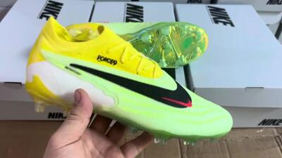 Nike Phantom GX Elite FG Low-Tops Football Boots - Yellow/Green/Black/Red