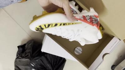 Nike Air Zoom Mercurial Superfly 9 Elite FG High-Tops Football Boots - White/Gold/Black/Red