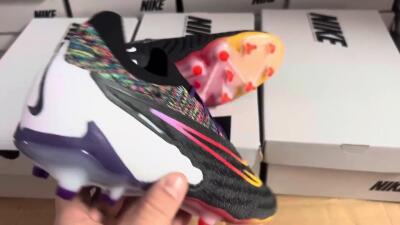 Nike Phantom GX Elite FG Low-Tops Football Boots - Black/Purple/Rainbow
