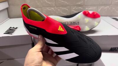 Adidas Predator Accuracy+ FG Low-Tops Football Boots - Black/White/Red