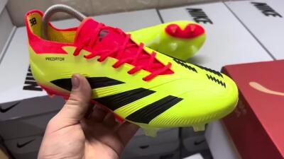 Adidas Predator Accuracy.1 FG Low-Tops Football Boots - Green/Red/Black