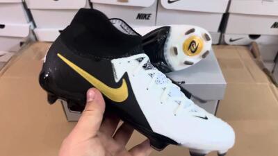 Nike Phantom Luna Elite NU FG High-Tops Football Boots - White/Black/Gold